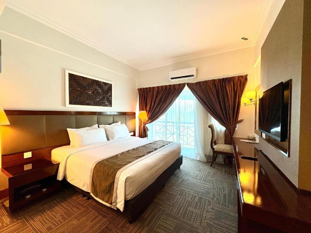 Putra Brasmana Hotel Kuala Perlis Exterior foto
